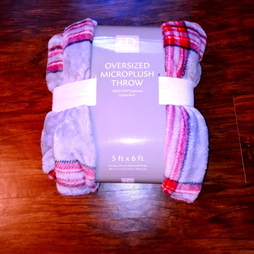 HD designer throw blanket...